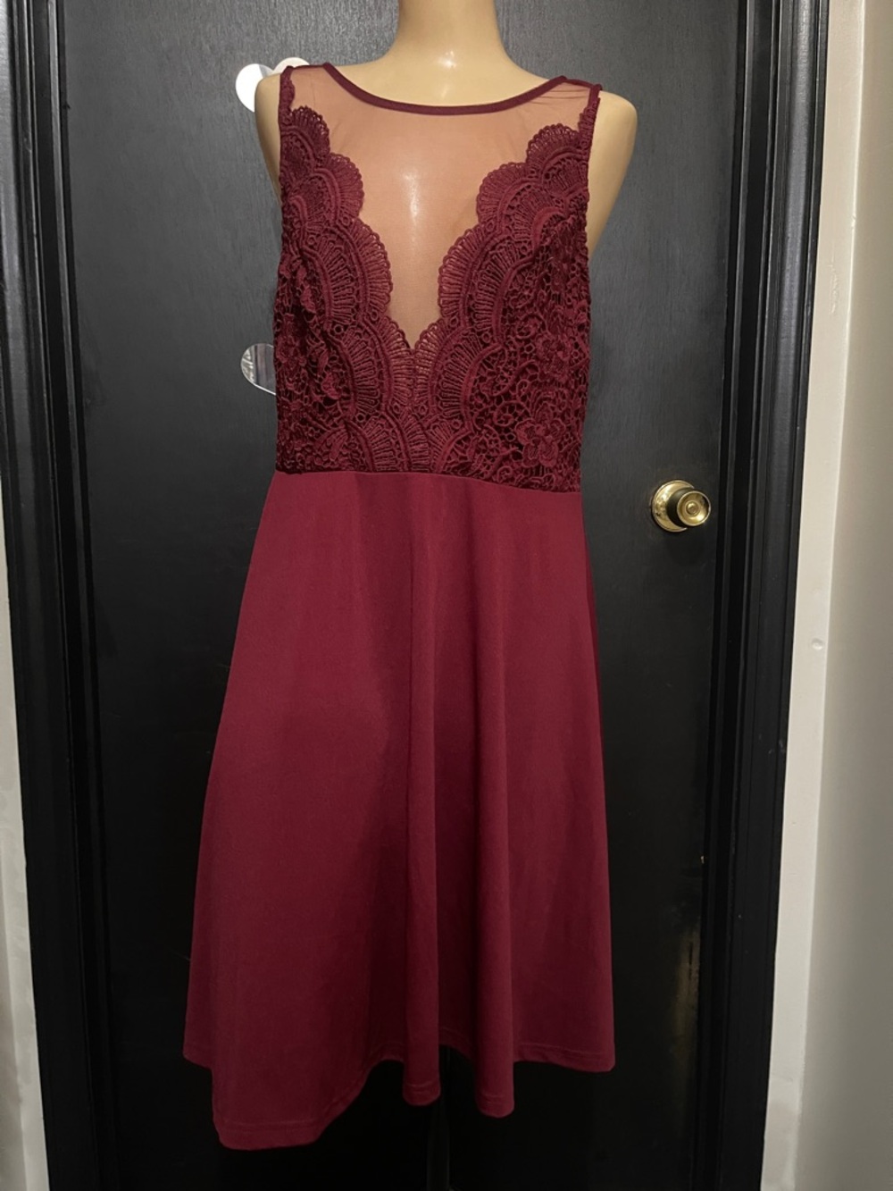 NWT GRACE KARIN Sleeveless Burgundy Lace Bodice Deep - V, A-Line Dress (L)